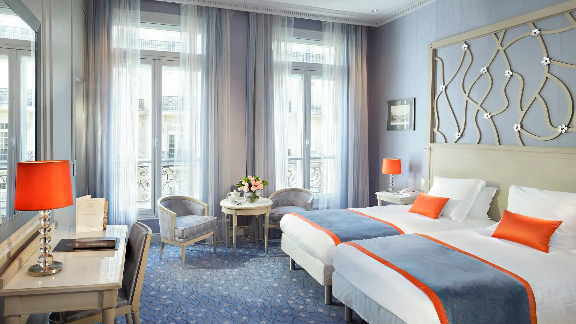 ****  פריז Hotel Chateau Frontenac צרפת