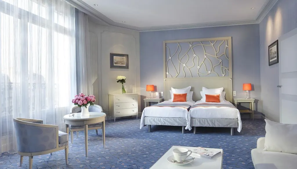 Hotel Chateau Frontenac Париж Франция