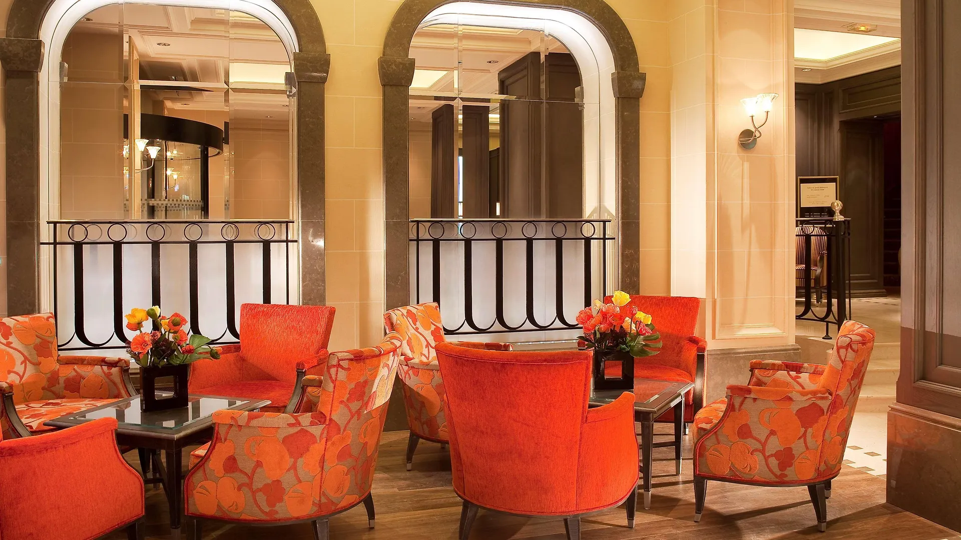 Hotel Chateau Frontenac Paris