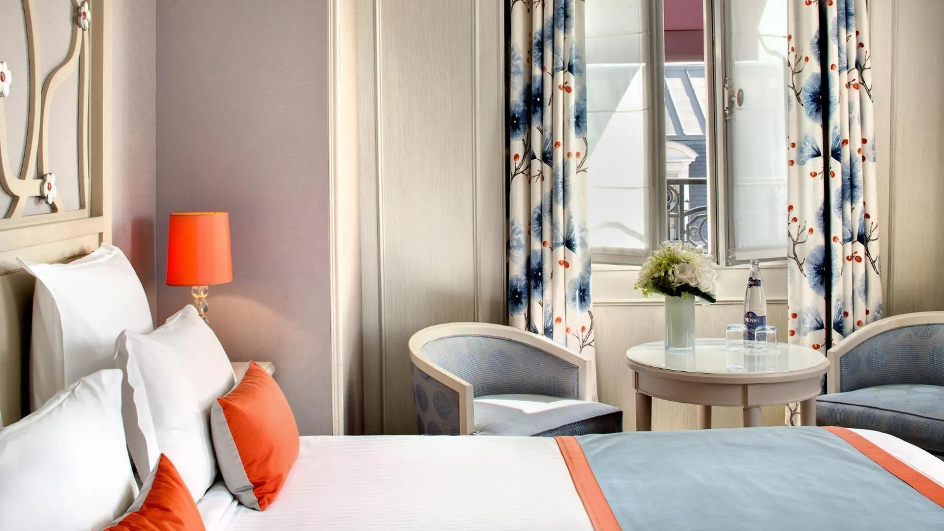Hotel Chateau Frontenac Paris