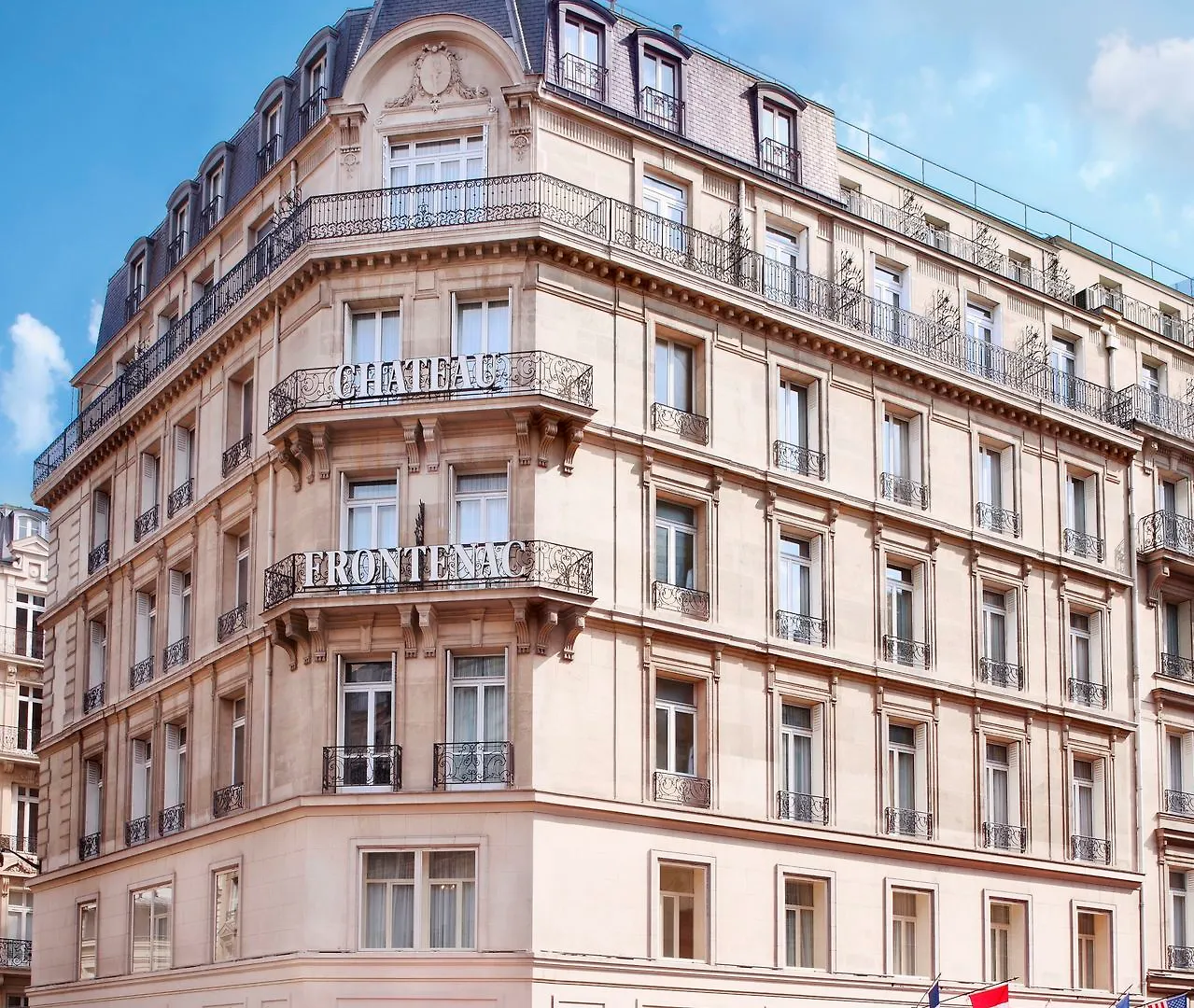 Hotel Chateau Frontenac Paris Fransa